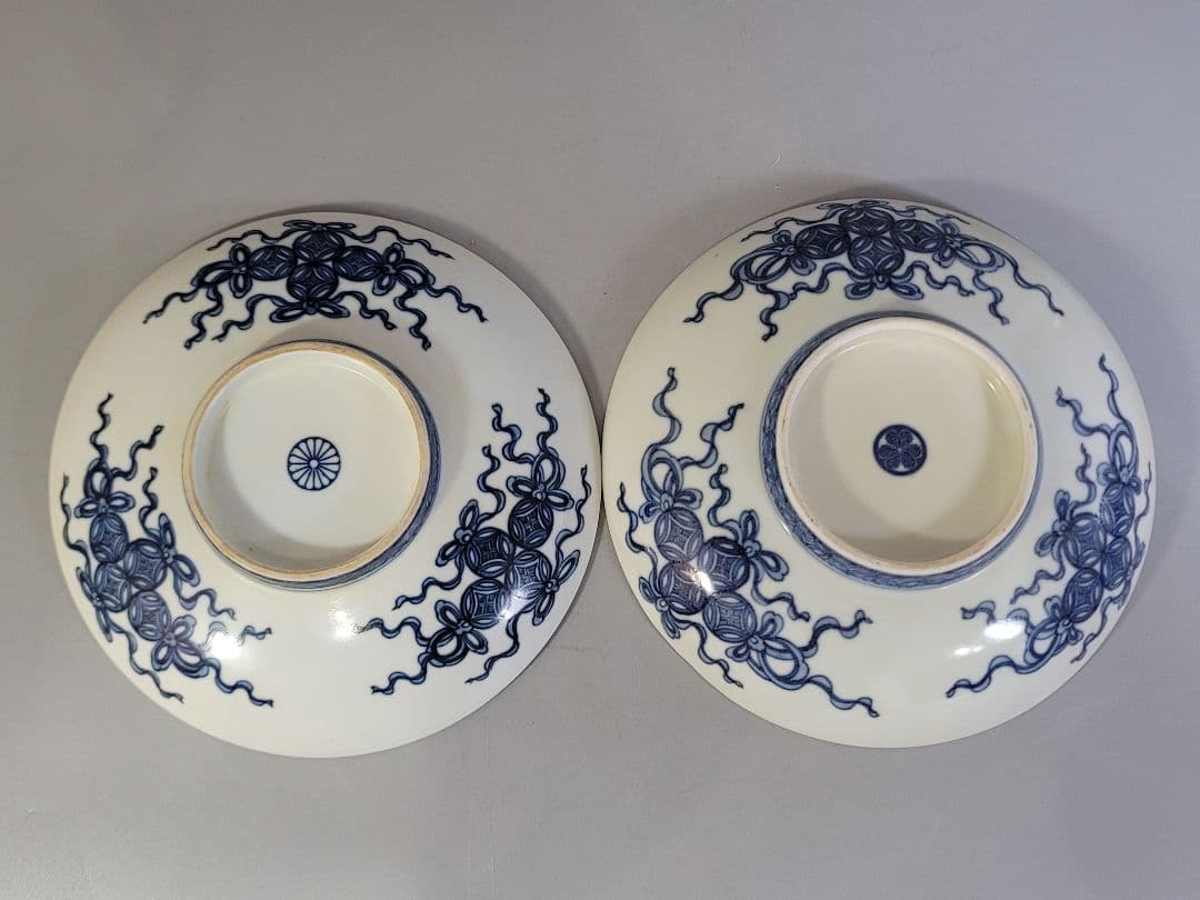 DT599 菊御紋 徳川紋 染付 鍋島皿 一対 希少 5000 値 19000