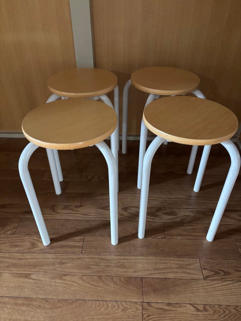 スチールパイプスタッキングスツール