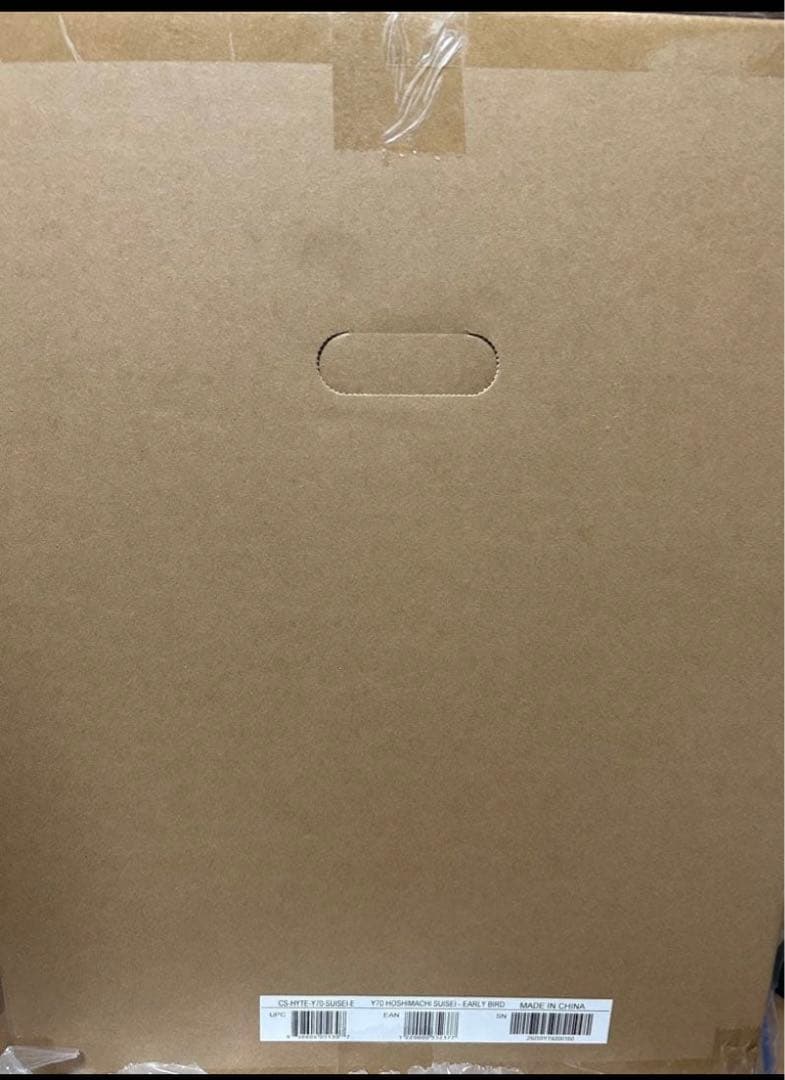 送料無料　HYTE　星街すいせいコラボ　PCケース　キーキャップ　マウスパッド