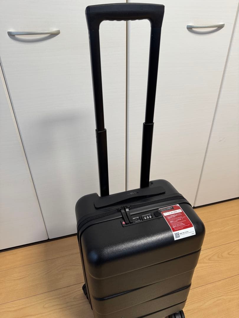 【新品】スーツケース Sサイズ 機内持ち込み　黒（ブラック）