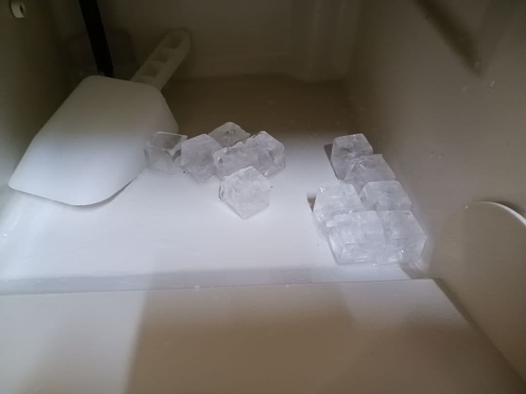 Panasonic　業務用製氷機　SIM-S2500 　ホシザキ