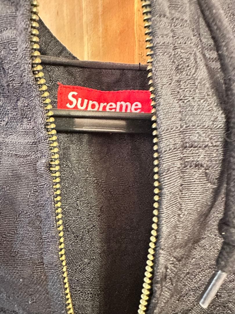 Supreme ブラック プルオーバージャケット