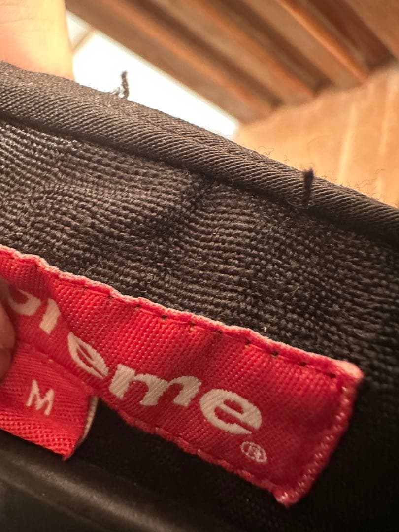 Supreme ブラック プルオーバージャケット