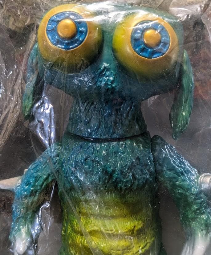 ギラギンド「スペクトルマン」登場怪獣（ベアモデル）未開封ソフビフィギュア