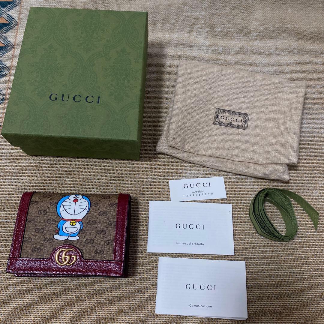 グッチ　GUCCIドラえもん　二つ折り財布　ミニウォレット コンパクトウォレット