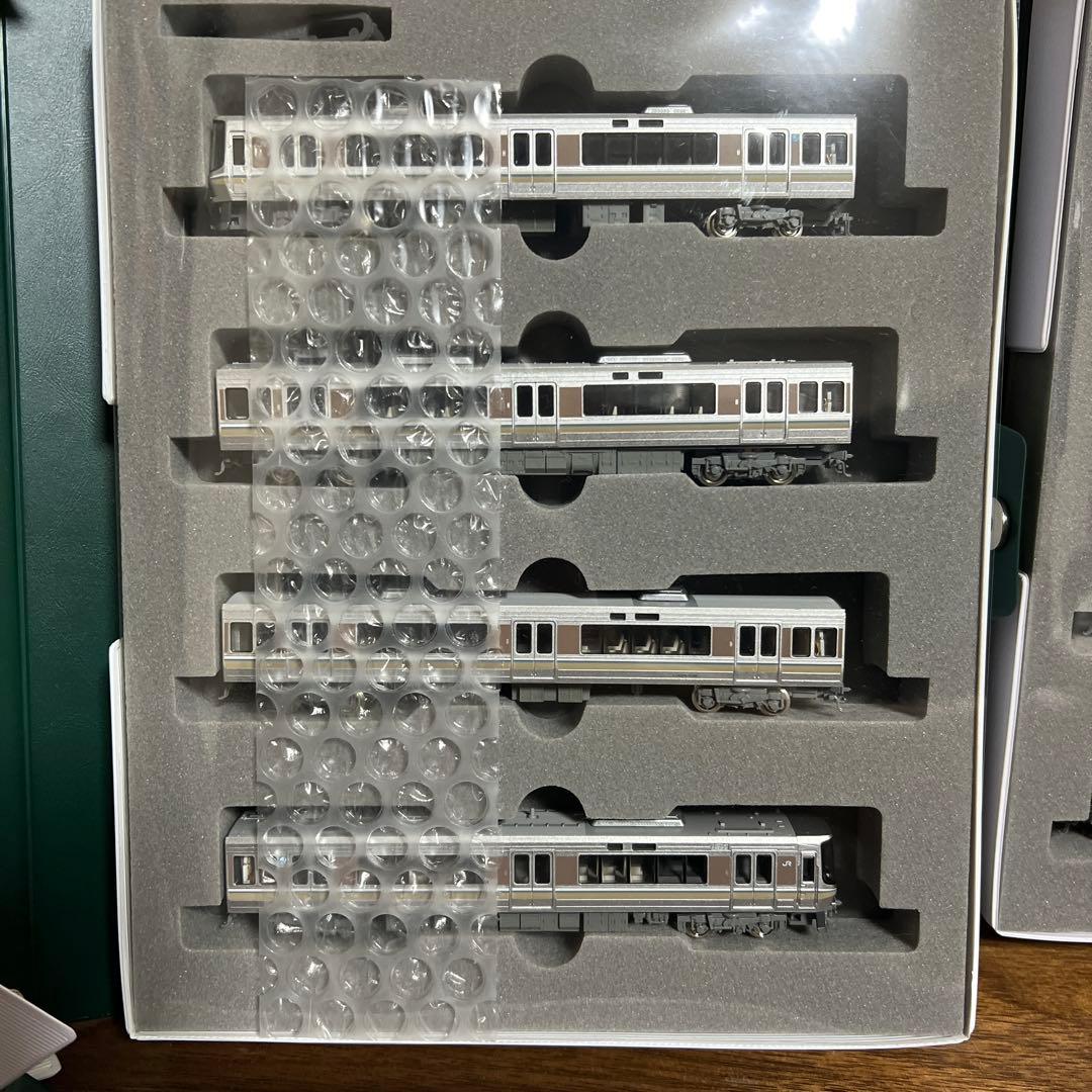 KATO 10-388×2.389 223系12両フルセット