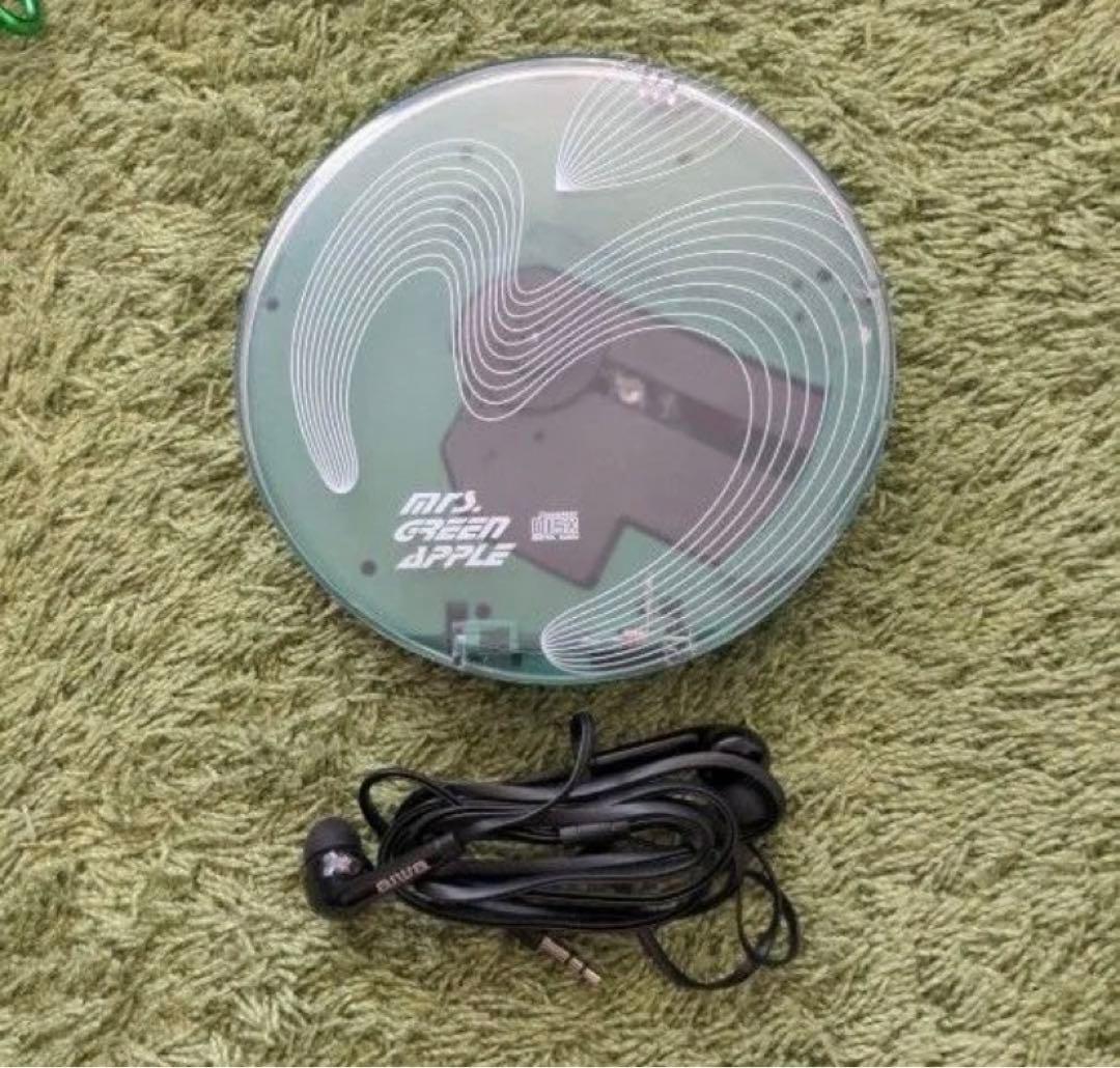 MGA ポータブルＣＤプレーヤー&ヘッドホン