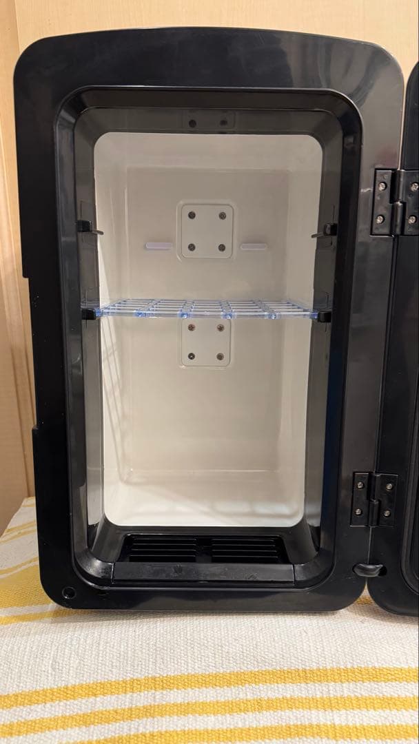 【ほぼ新品】家庭＆車載冷温庫10L氷点下-2～60℃保温保冷家庭＆車載用コード付