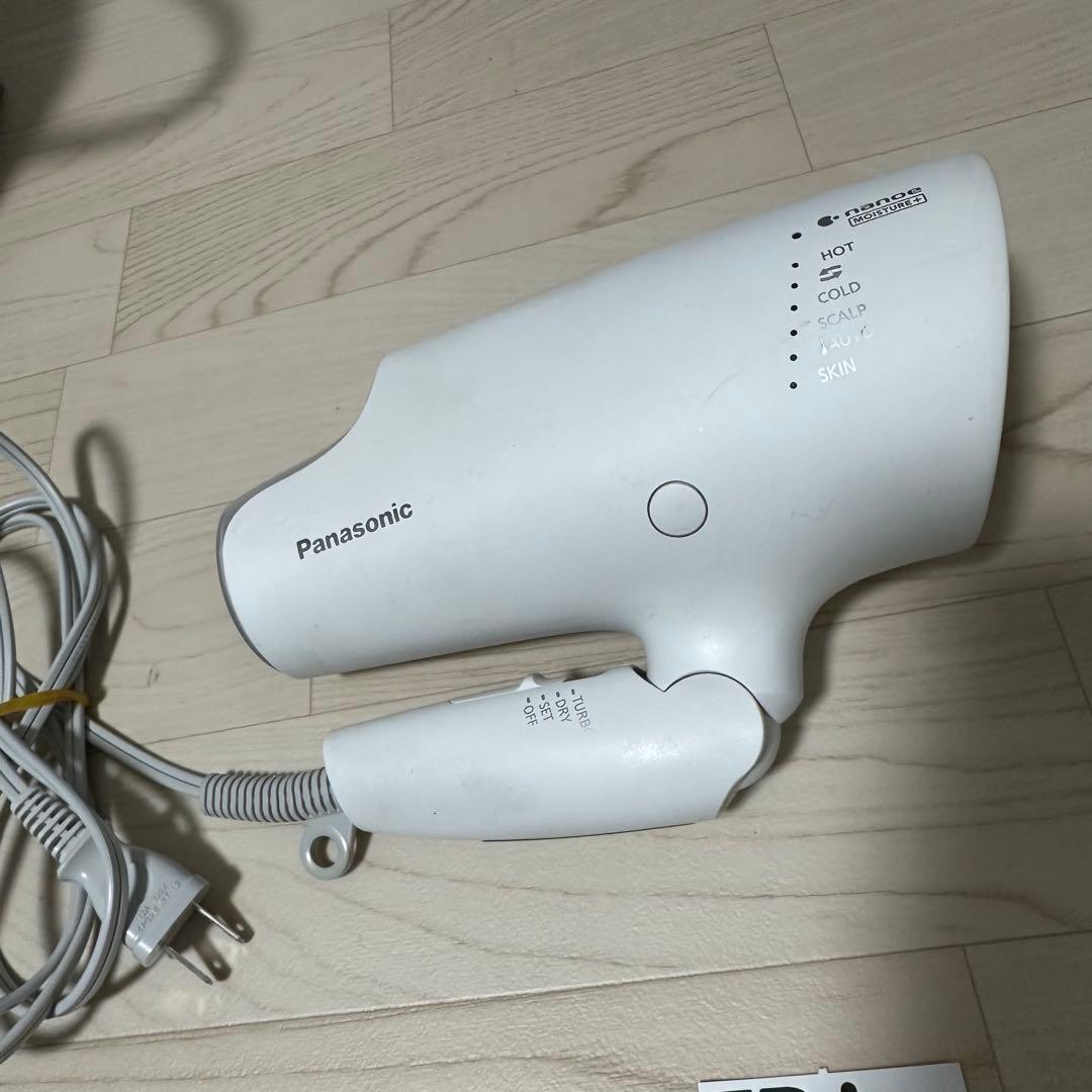 パナソニック　ドライヤー　ナノイー　EH-NA0G ホワイト