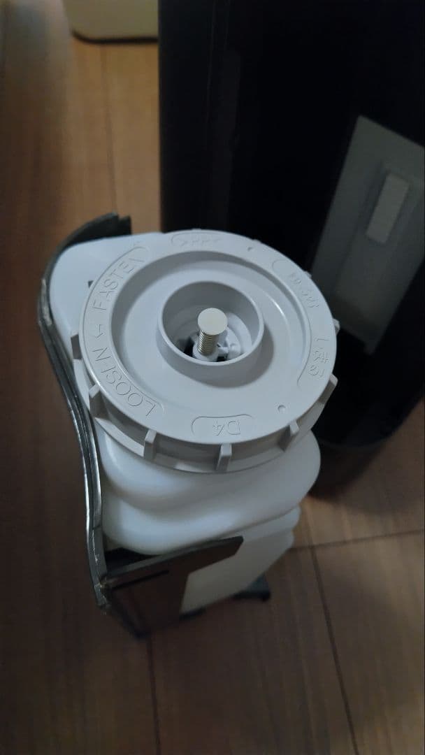 空気清浄機・イオン発生器 KC-j50-H