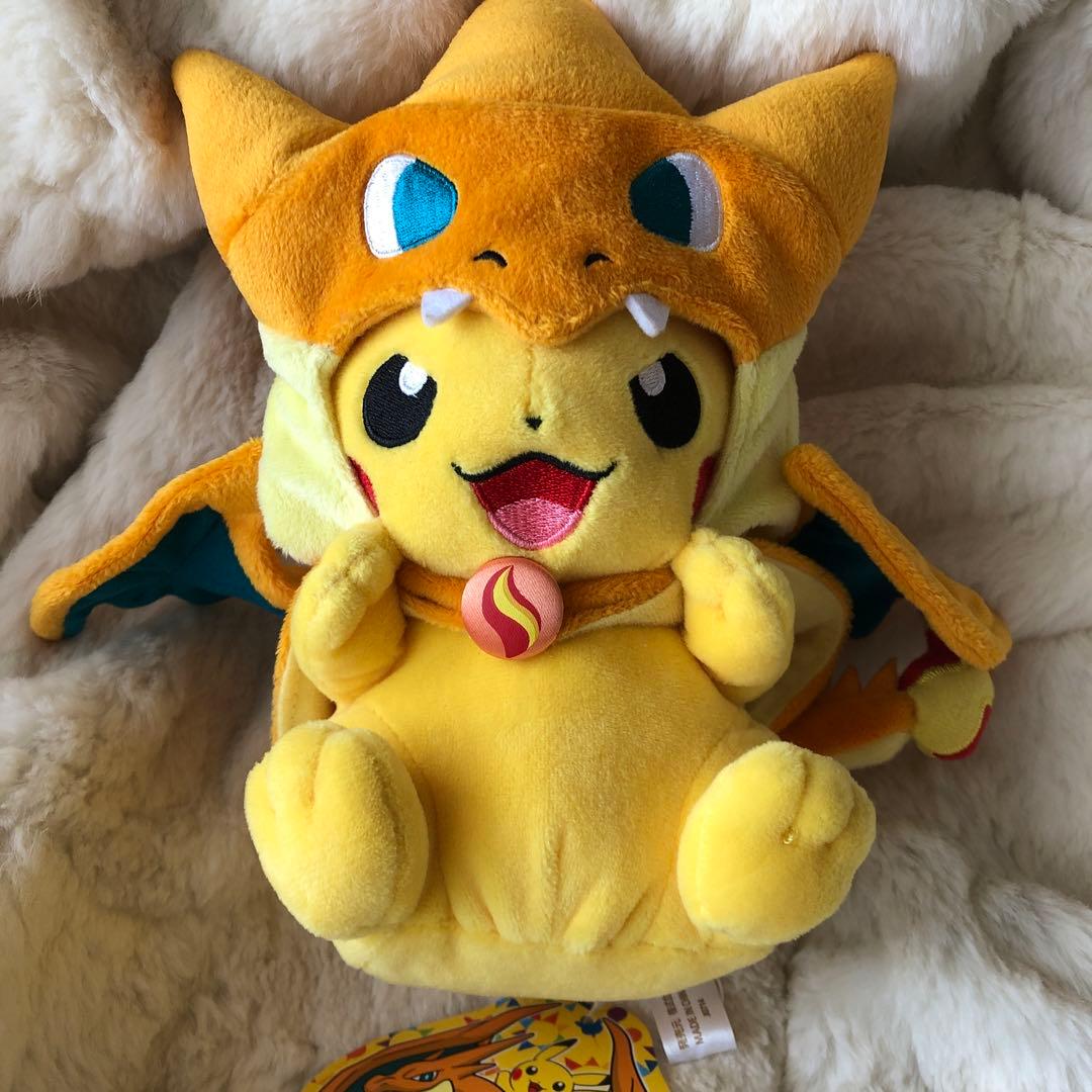 ポケモンセンター　メガトーキョーのピカチュウ 限定ver　ぬいぐるみ