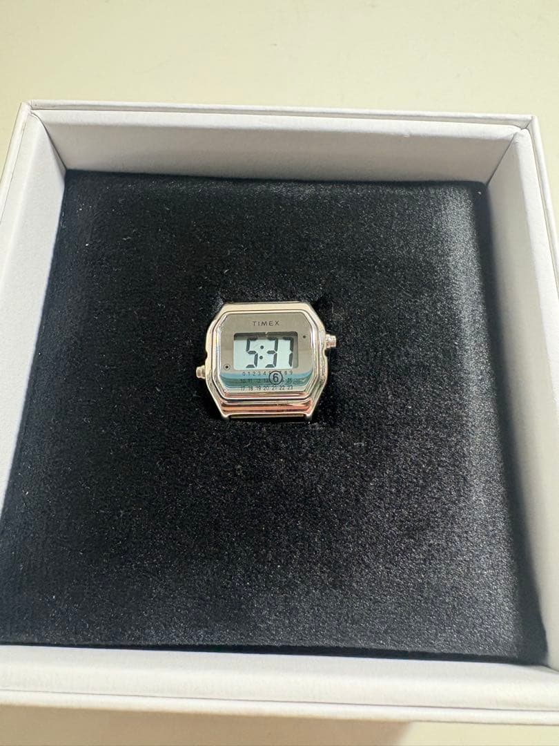 新品同様 MM6タイメックス ウォッチリング シルバーS/M メゾンマルジェラ