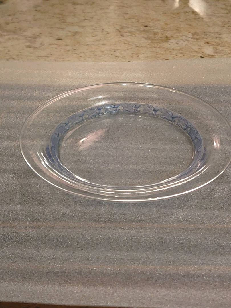 ルネ、ラリックのお皿