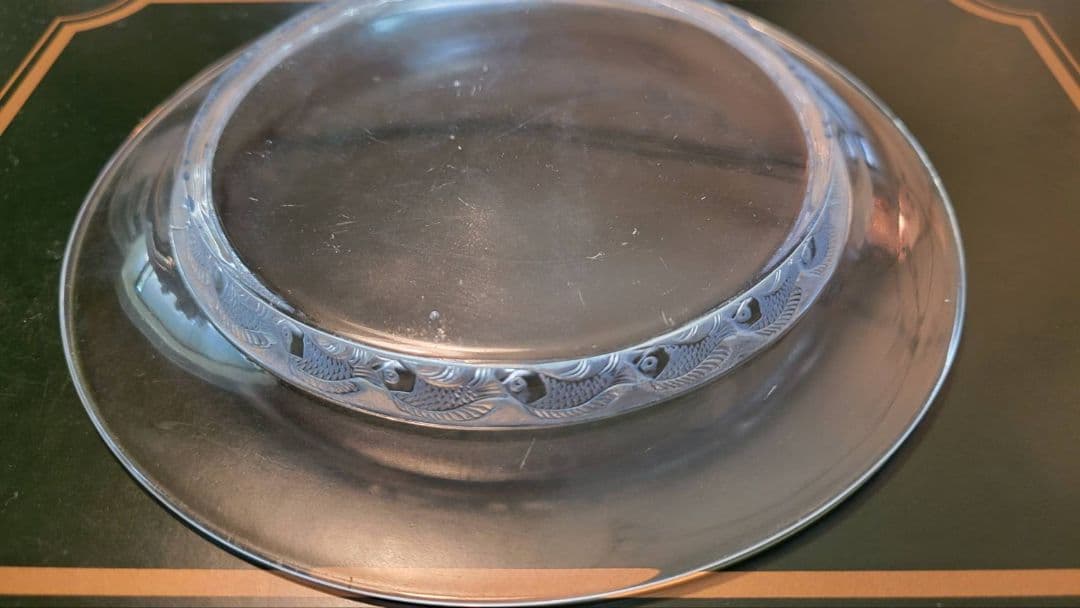 ルネ、ラリックのお皿