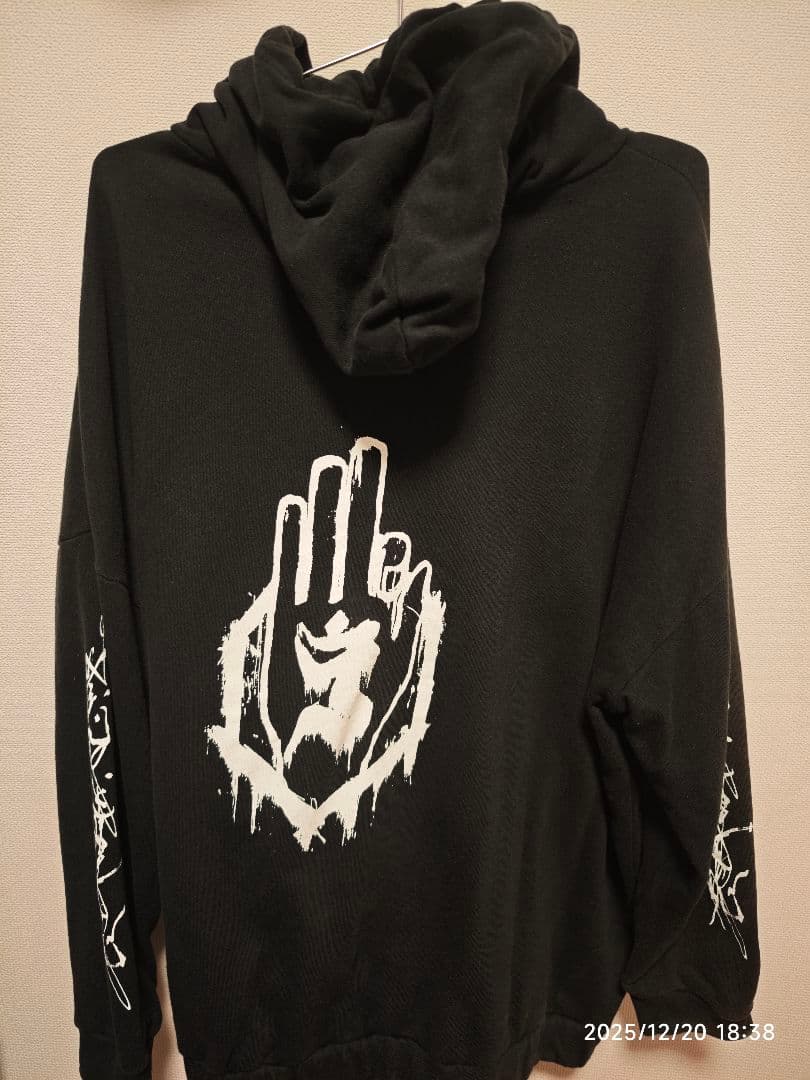 【中古】新天地開闢集団　ジグザグ　最高　パーカー