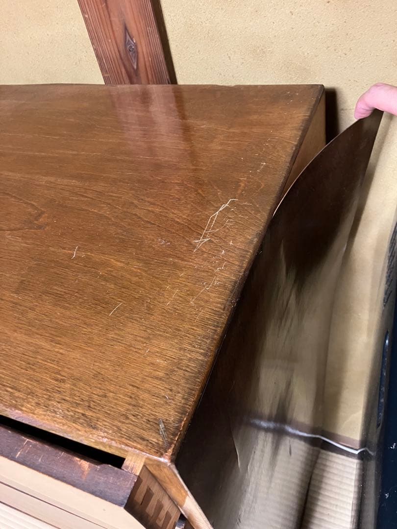 昭和レトロな木製タンス