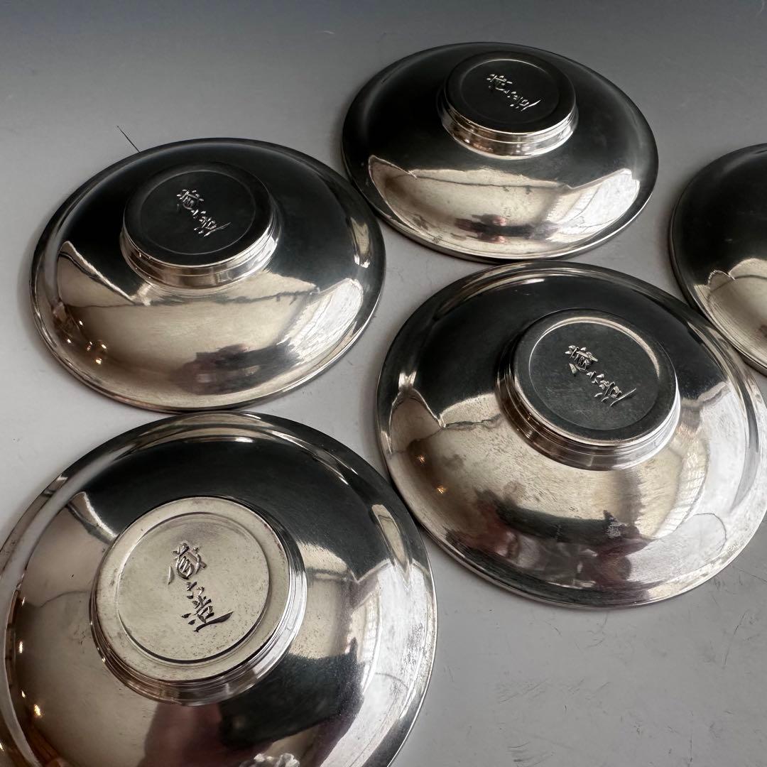 煎茶道具　純錫　茶托　五枚組　秦蔵六　共箱　張松齢之作意　富岡鉄斎五清画讃刻