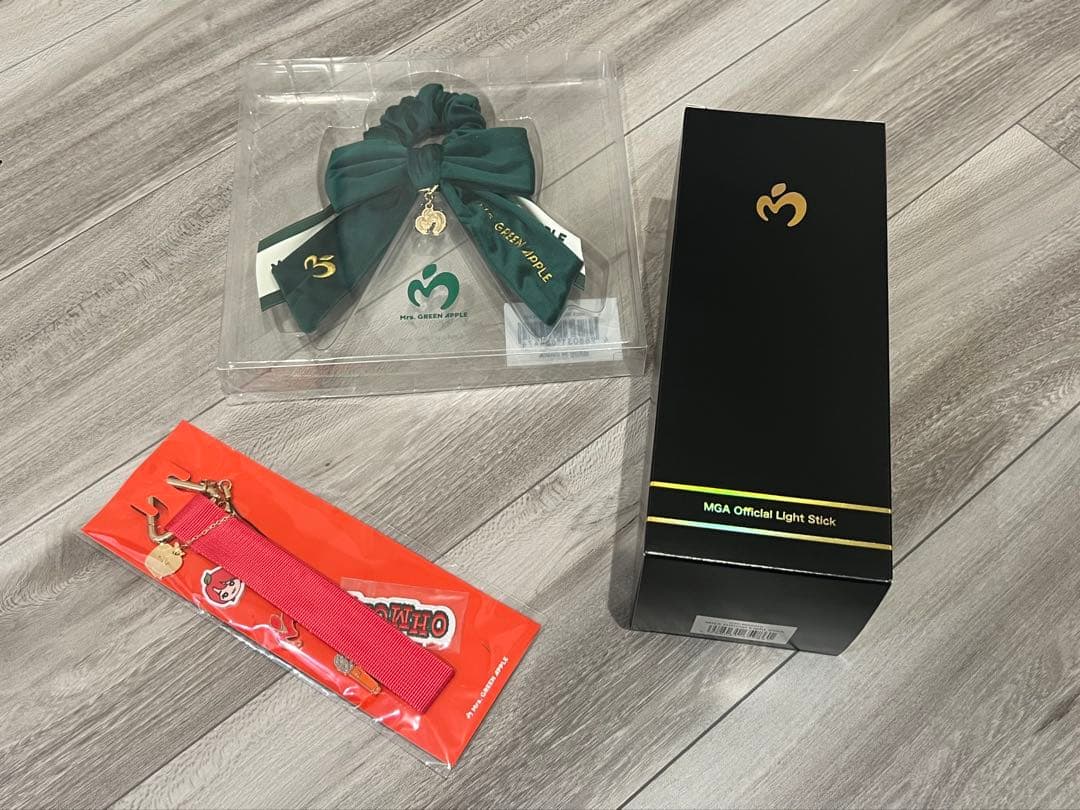 Mrs.GREEN APPLEペンライトセット‼️⭐️