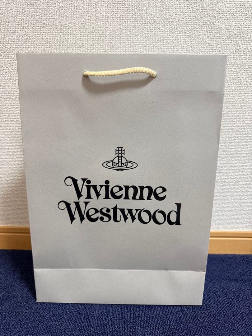 Vivienne Westwood EXECUTIVE ファスナー付き三つ折り