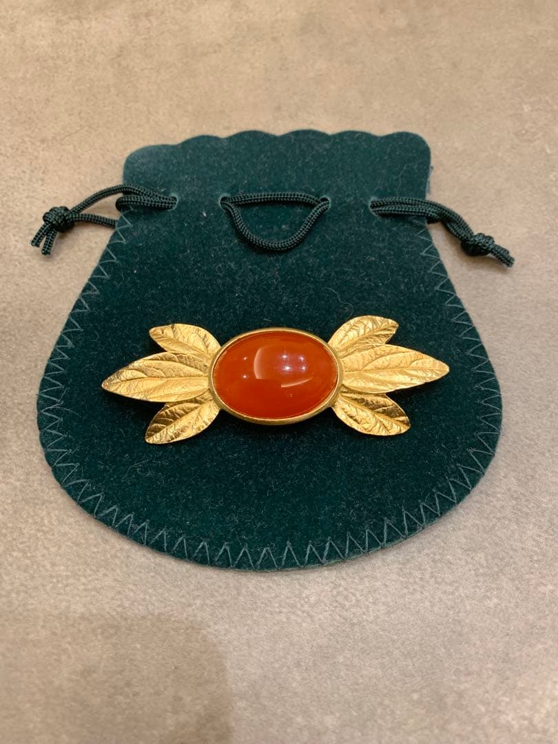 TRIFARI トリファリ ブローチ ヴィンテージ　カーネリアン　ストーン