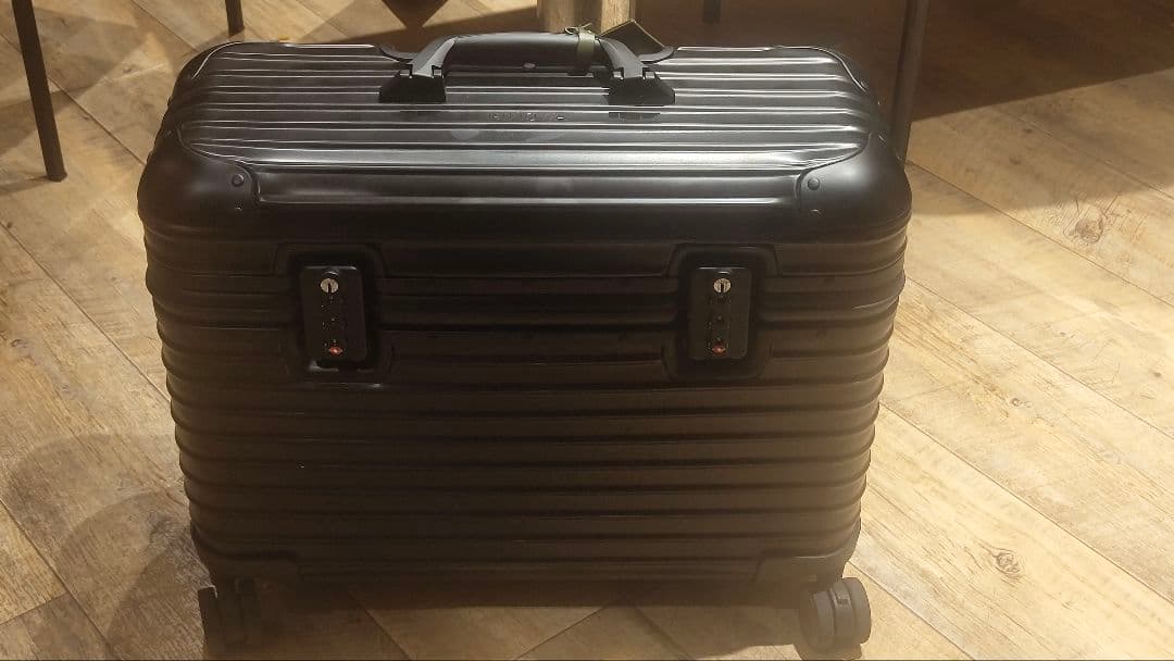 RIMOWA　パイロットモデル　ブラック