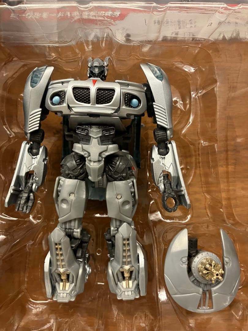 トランスフォーマー　スタジオシリーズ　オートボットジャズ　SS-09