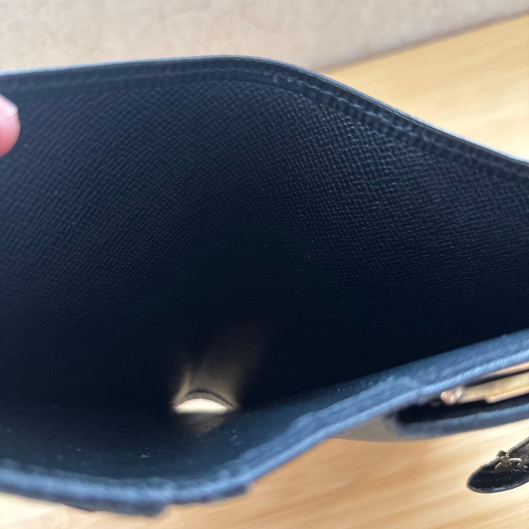 LOUIS VUITTON エピ　二つ折り財布　[美品]