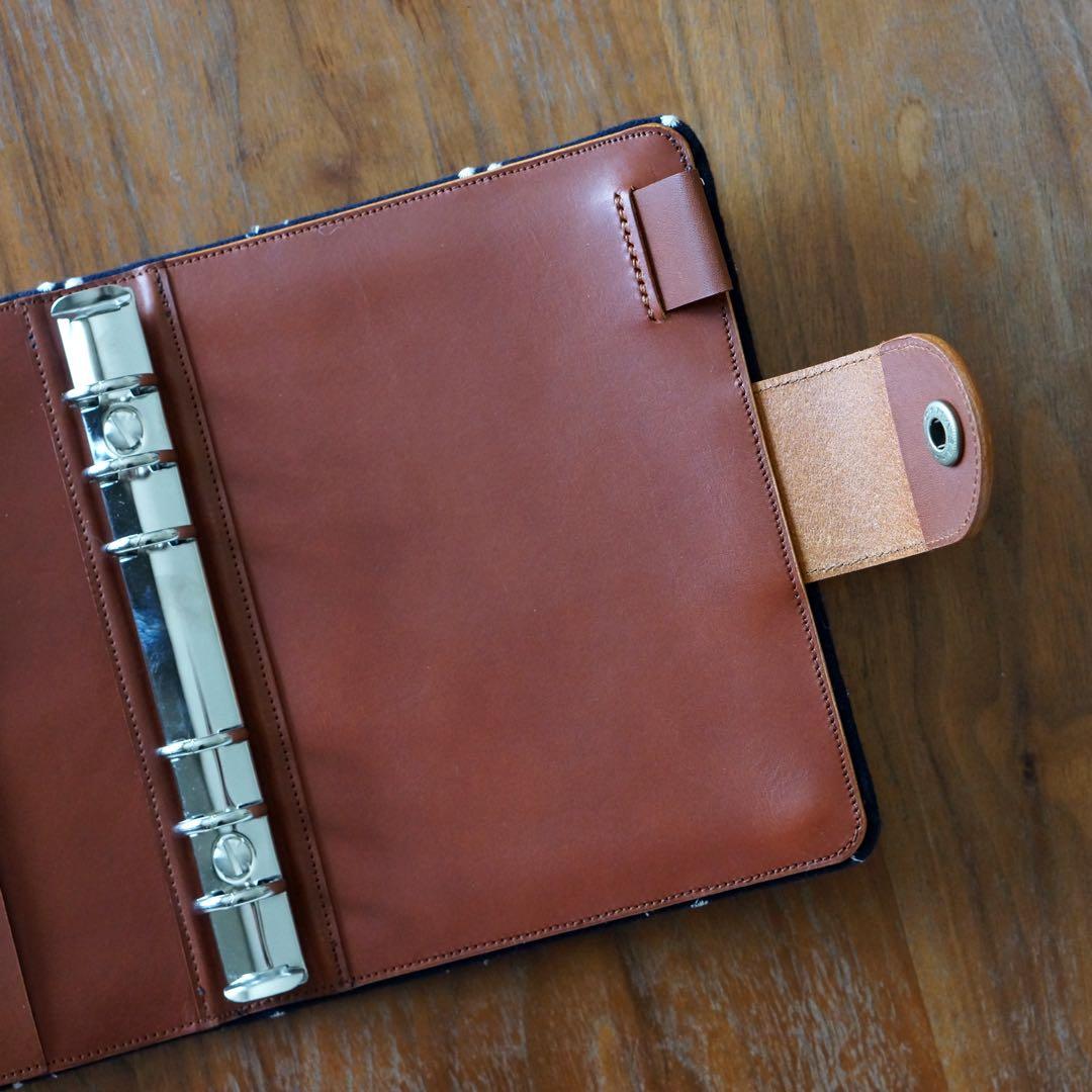 ミナペルホネン　タンバリンdopブラック　バイブルサイズシステム手帳