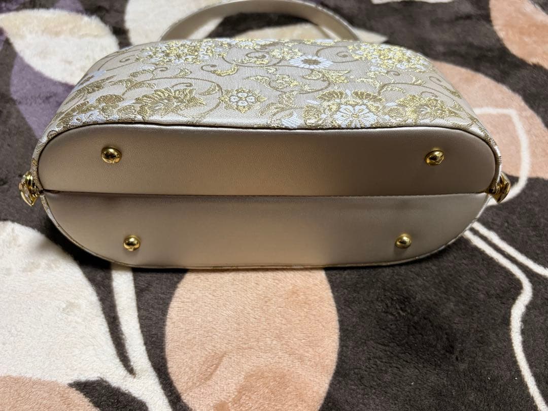 【極美品】西織　NISHIORI高級 唐草文様 バック ゴールド　WK1-G