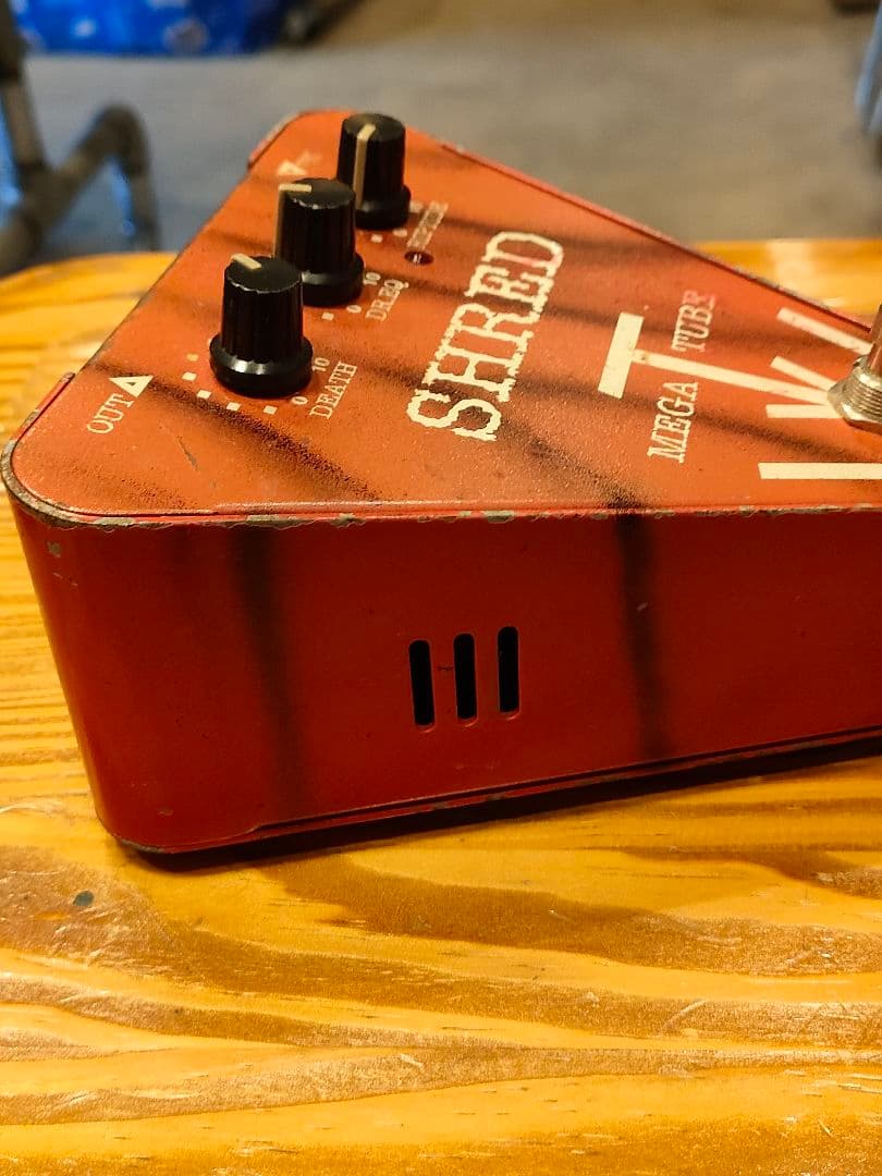 TUBE WORKS SHRED MEGA TUBE 真空管内蔵ディストーション