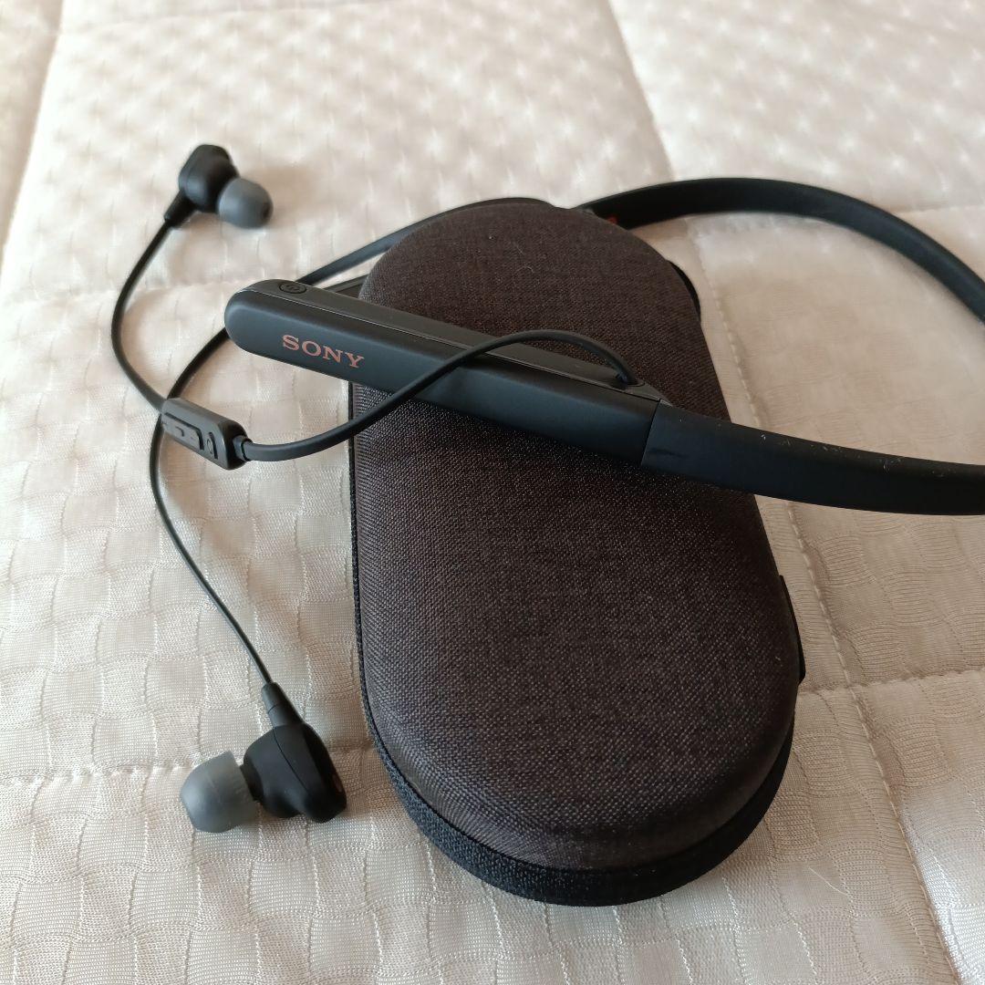 SONY ワイヤレスイヤホン ケース付き