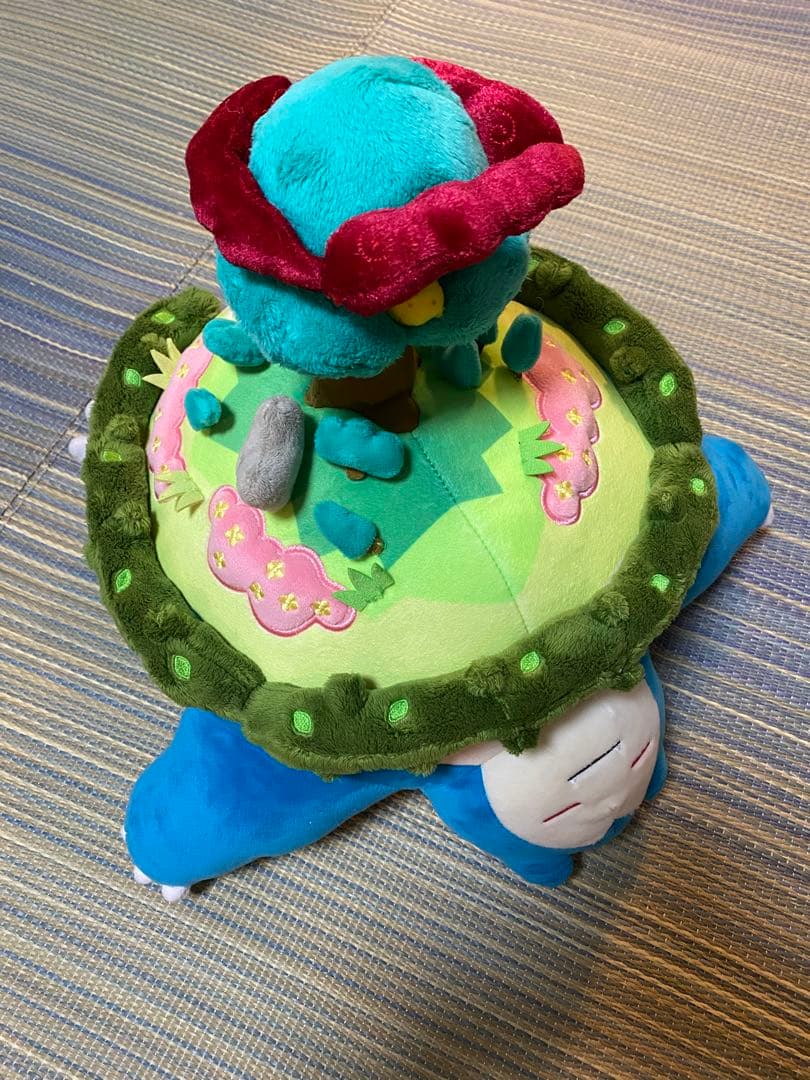 ポケモン　キョダイマックスカビゴン　ぬいぐるみ