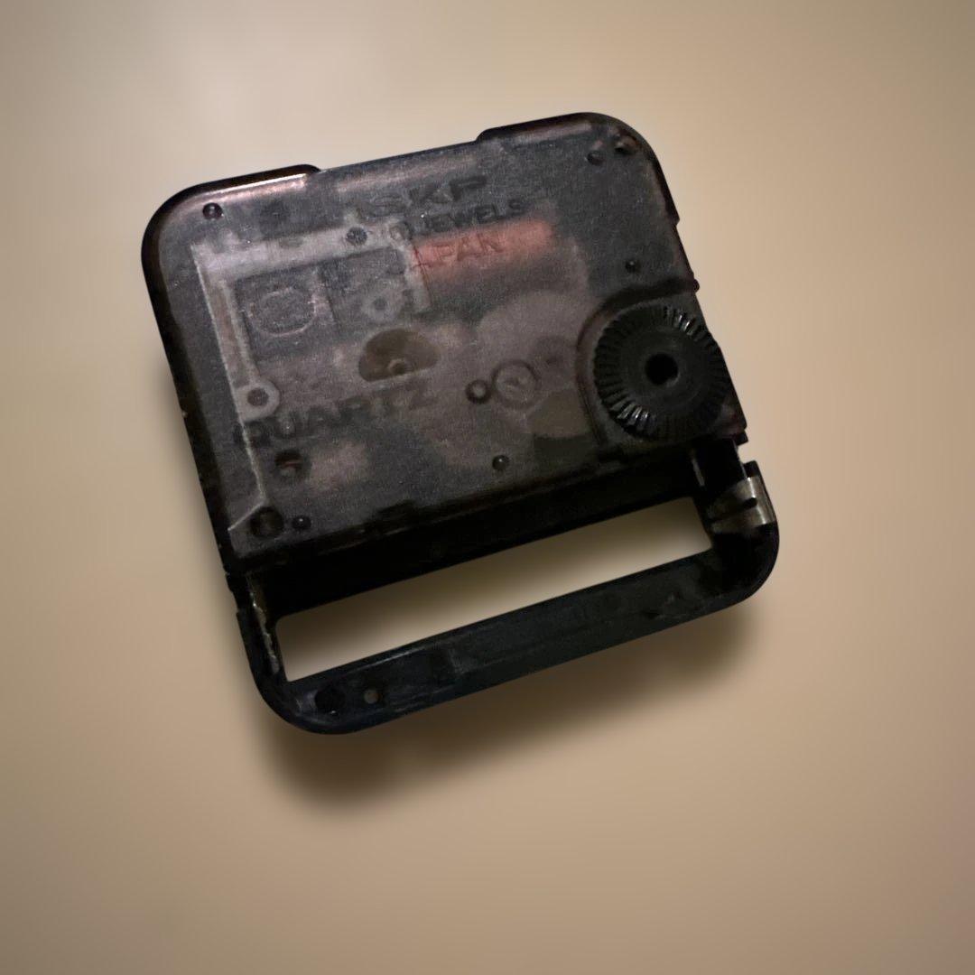 ディズニー　アラジン　パズル時計