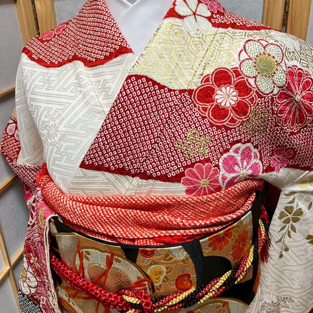 らら様［4886］振袖 4点セット 相良刺繍 絞り 成人式 卒業式 正絹 着物袷