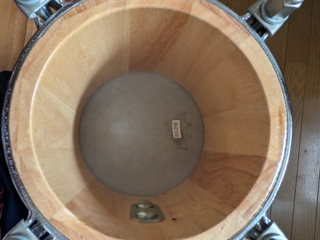 Pearl　REMO NUSKYN ボンゴ スタンド付き