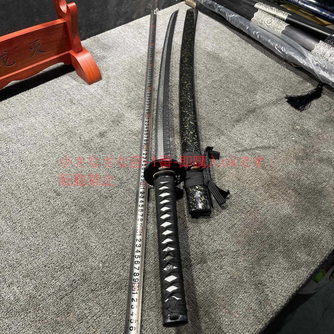 耀金石紋の武士が刀を打つ 古兵器 武具 刀装具 日本刀 模造刀 居合刀