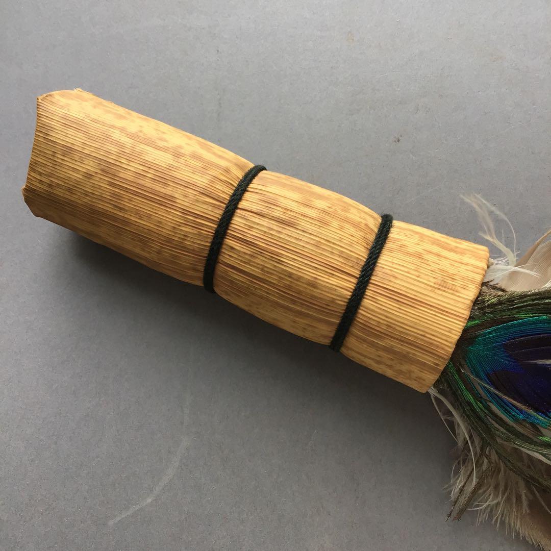 茶道具　羽箒(孔雀羽入り) 紙箱(修復歴あり、紙箱劣化有)　S21HB