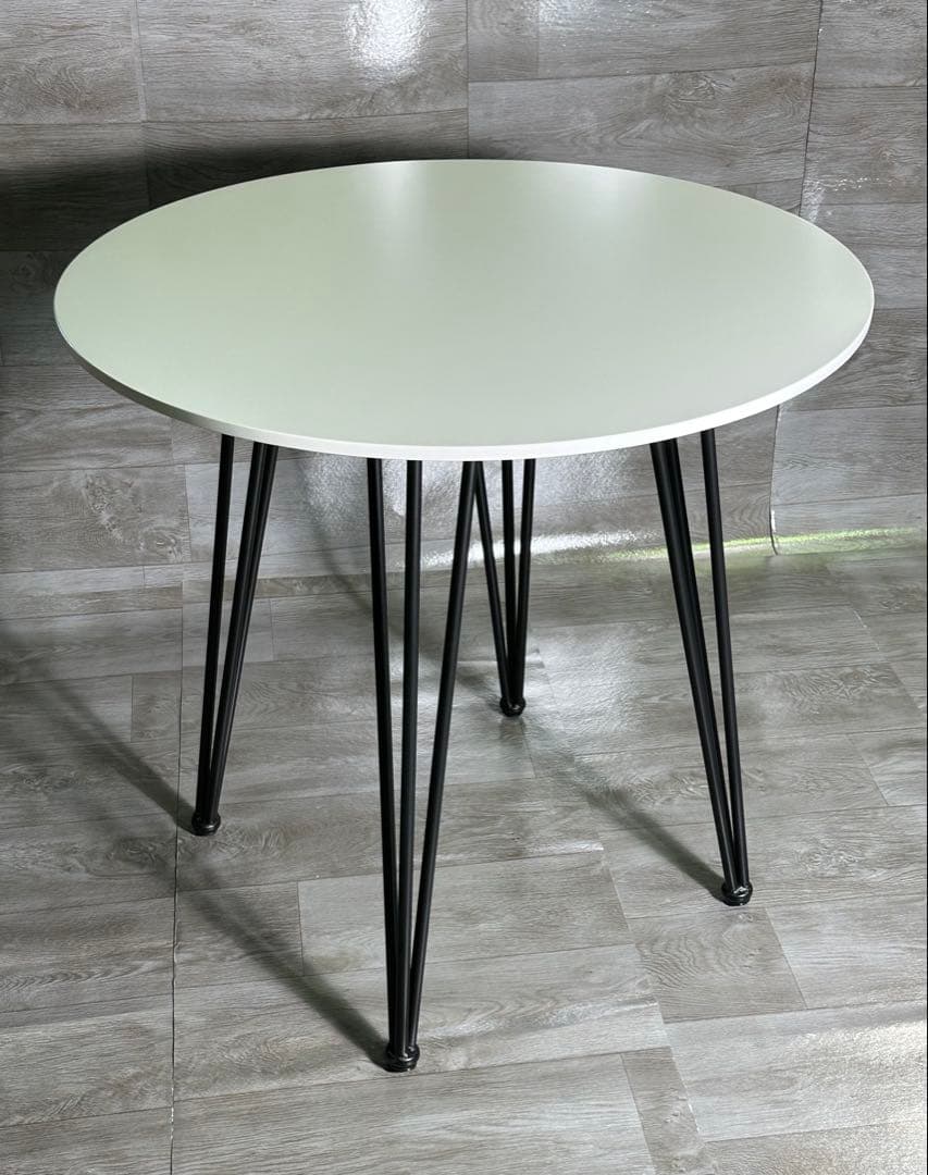 新品 未使用品 送料込み ダイニングテーブル オシャレ 丸テーブル ホワイト