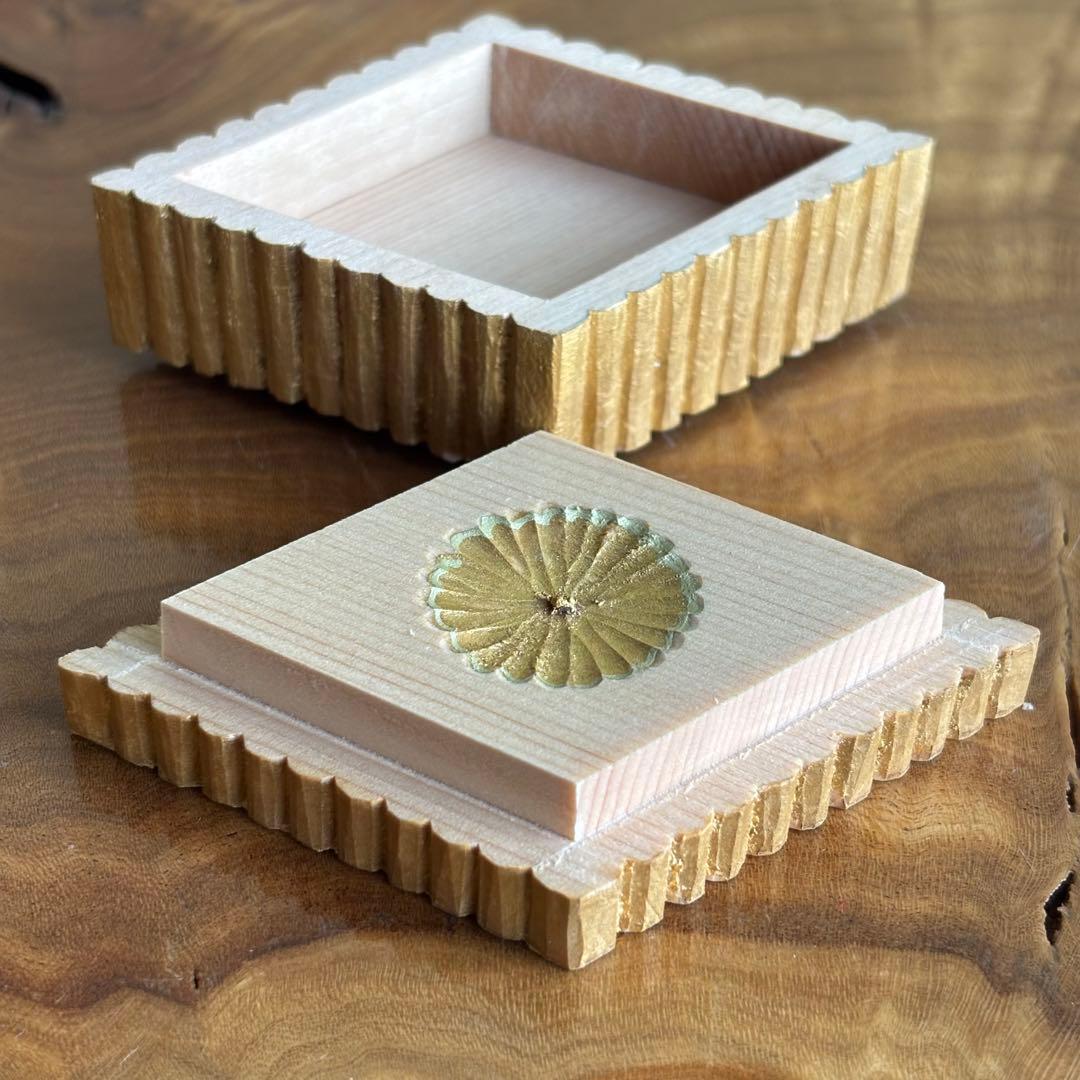 菱形香合 木製 作家物 錦の花 茶道具 共箱