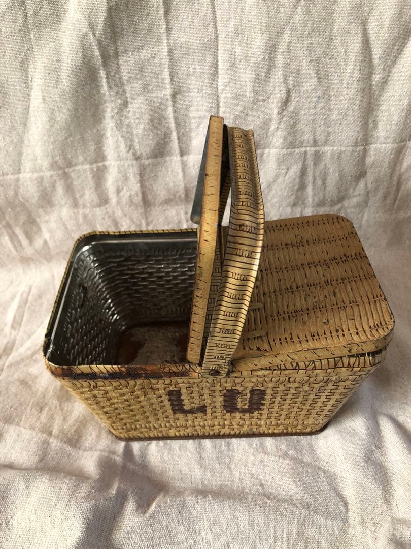 希少フランスアンティーク雑貨 LU ビスケット缶 バスケットブリキ缶パニエ