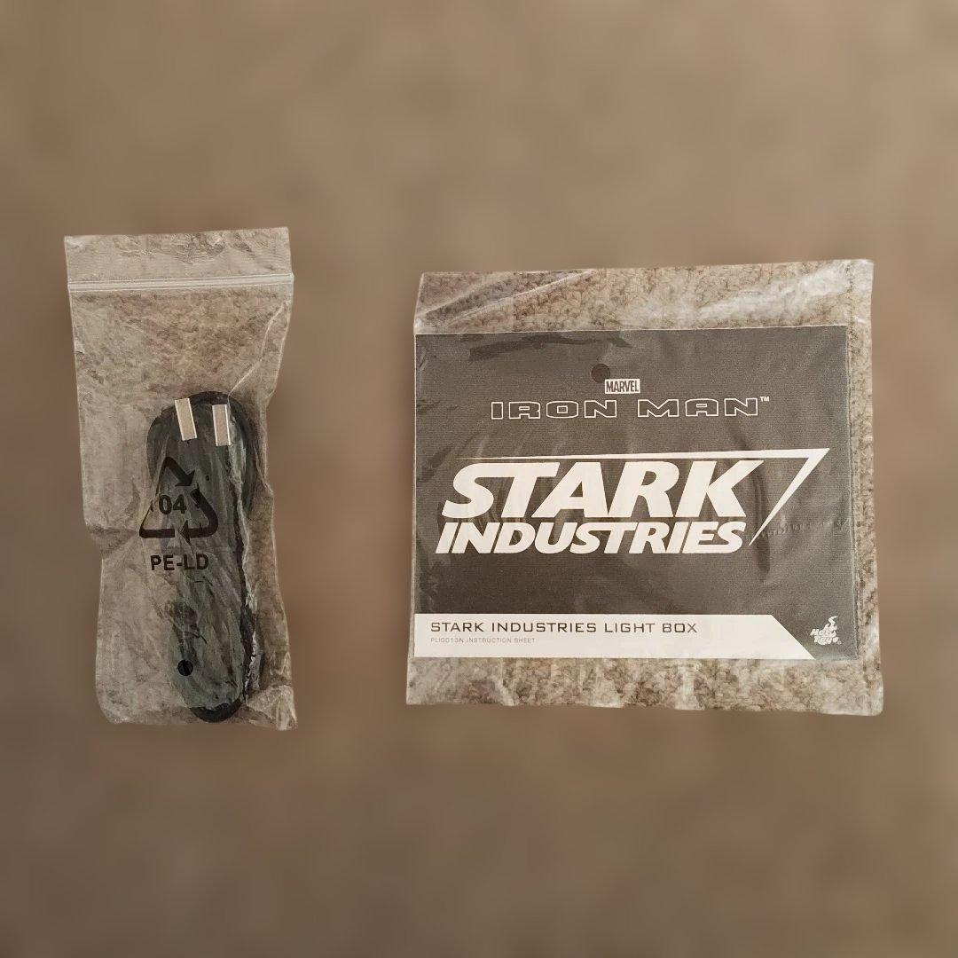ホットトイズ ロゴライトボックス スタークインダストリーズ アイアンマン トニー