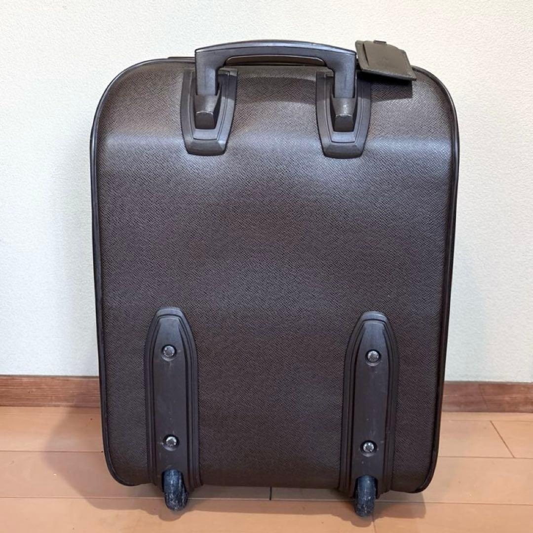 ルイヴィトン M23314 タイガ ペガス45 キャリーケース グリズリ