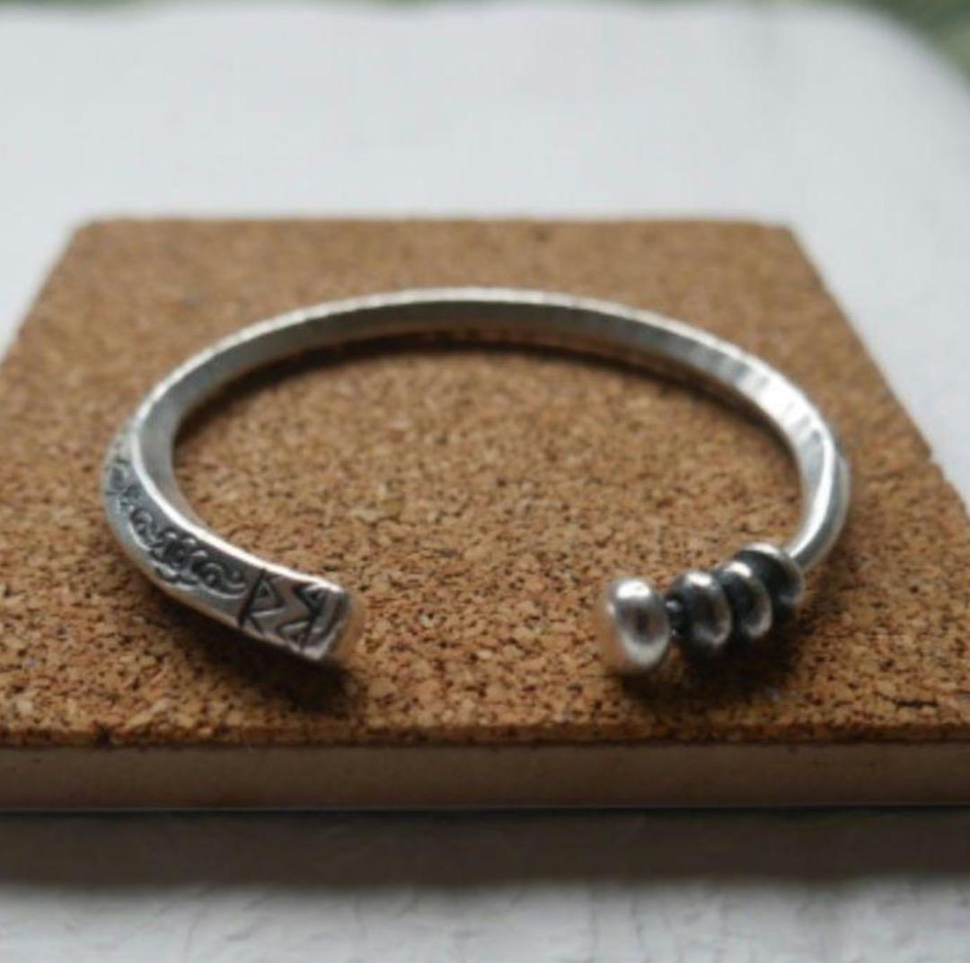 【新品現地買付】カレンシルバー バングル /カレン族/モチーフ/高純度