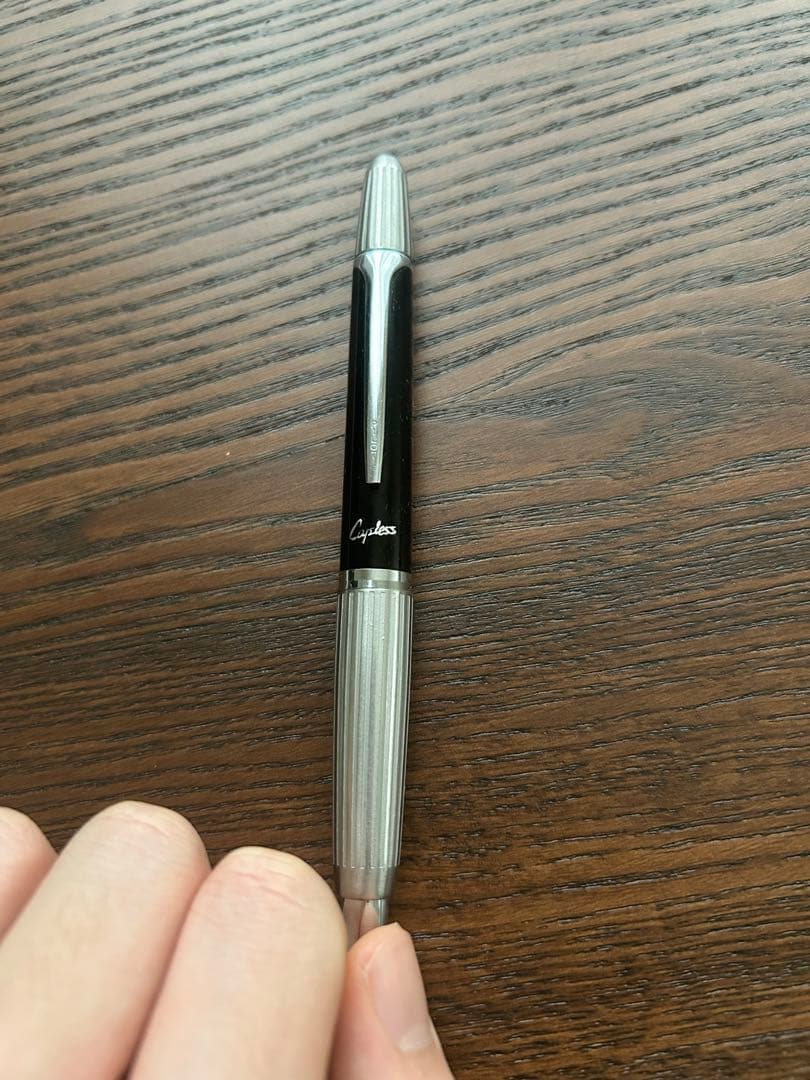 パイロット キャップレス 万年筆 蝕刻 食刻