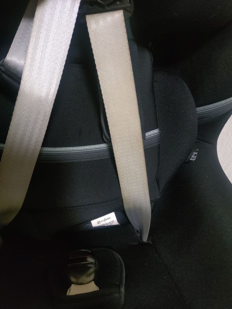 cybex SIRONA シローナ S i-Size ブラック isofix