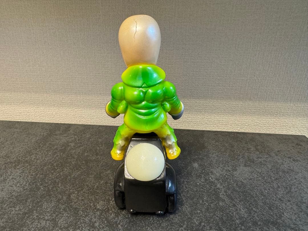 一番星　zollmen ガルタン 三輪車 ゾルメン GALTAN ソフビ