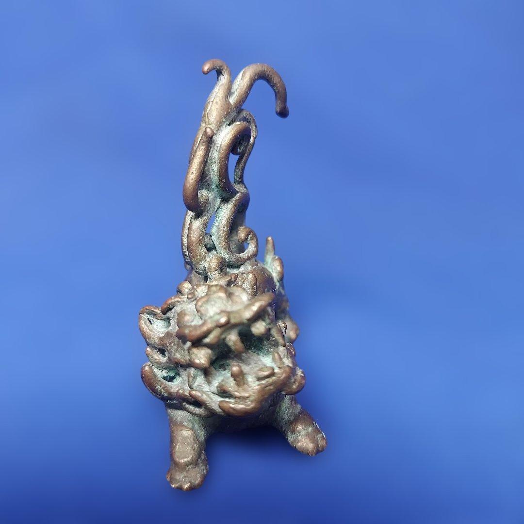 獅子　置物　縁起物　真鍮製または銅製