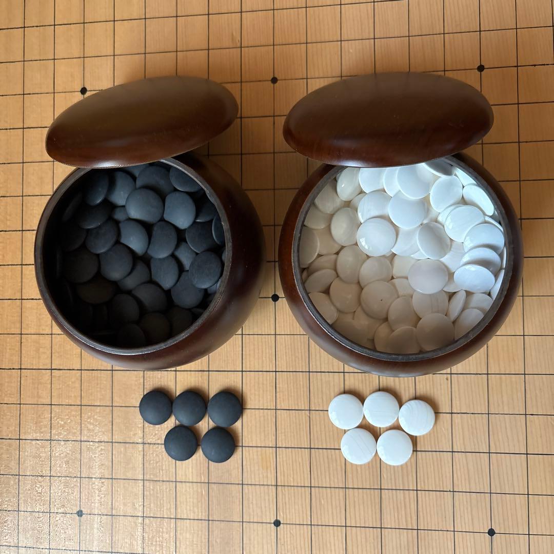 囲碁セット 木製盤 黒白石付き