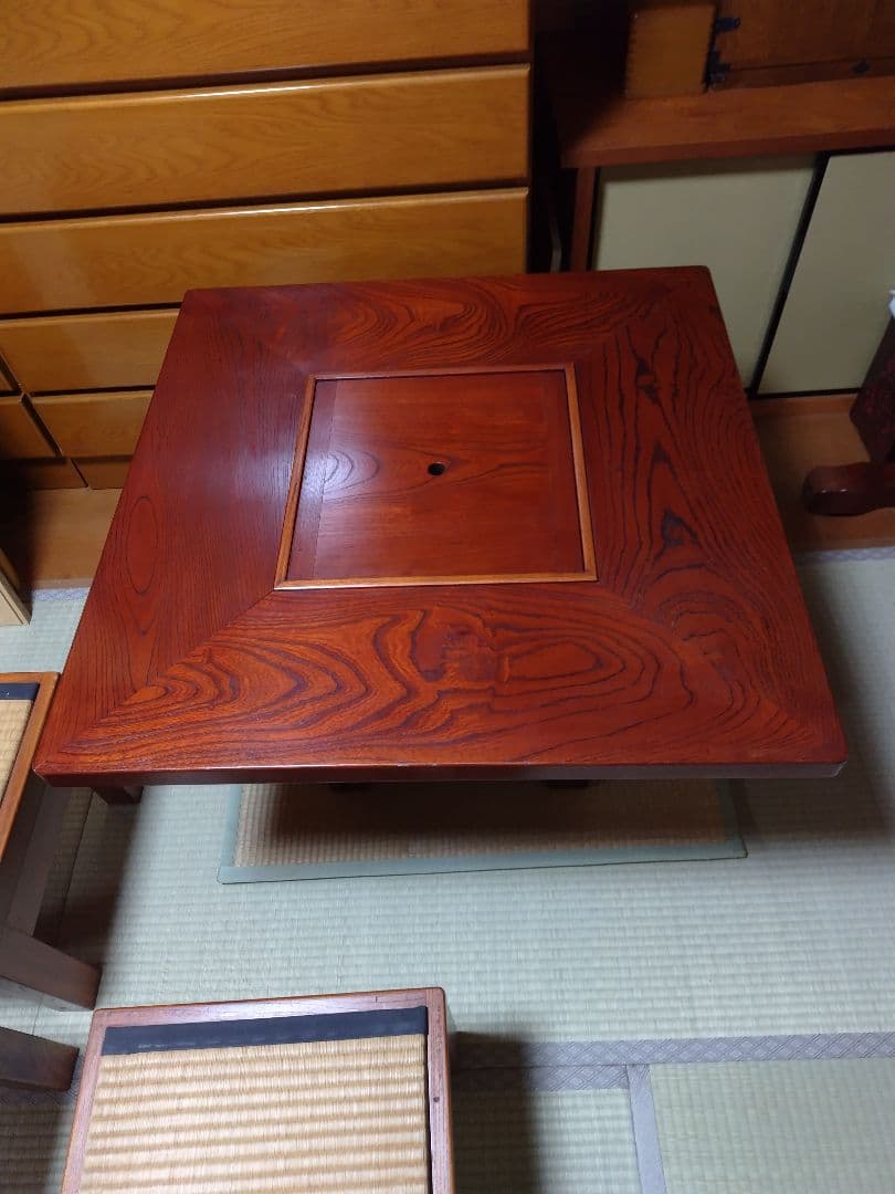 囲炉裏ダイニングテーブル　正方形　銅製火鉢付　灰付