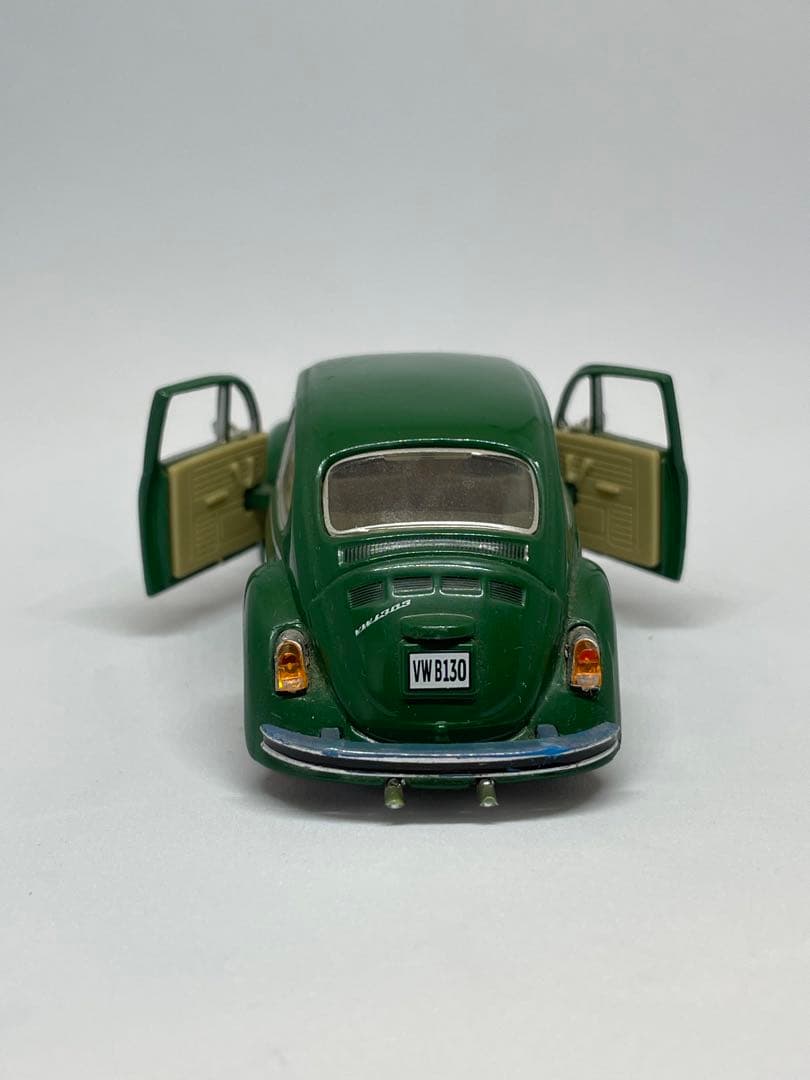 ダイキャスト製 ビートル 緑 1/43